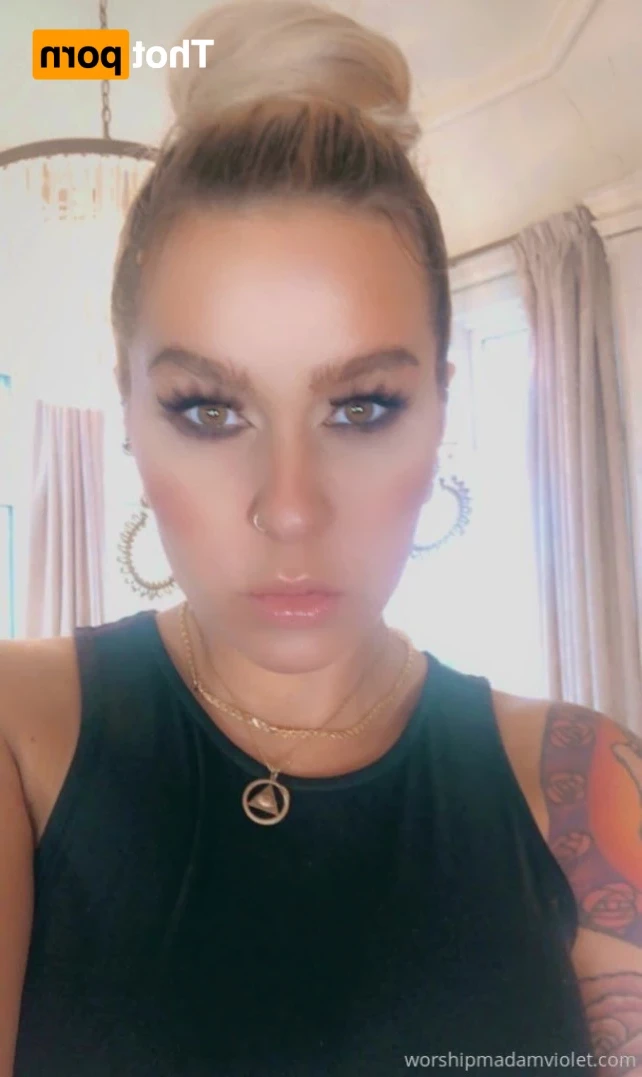 Madam Violet [ surrendersubmit ] Onlyfans leaked photo 14140983 on Hotleaks.tv