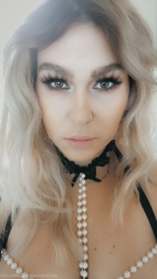 Madam Violet [ surrendersubmit ] Onlyfans leaked photo 14219245 on Hotleaks.tv