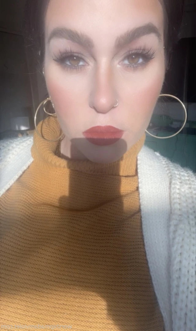 Madam Violet [ surrendersubmit ] Onlyfans leaked photo 14279308 on Hotleaks.tv