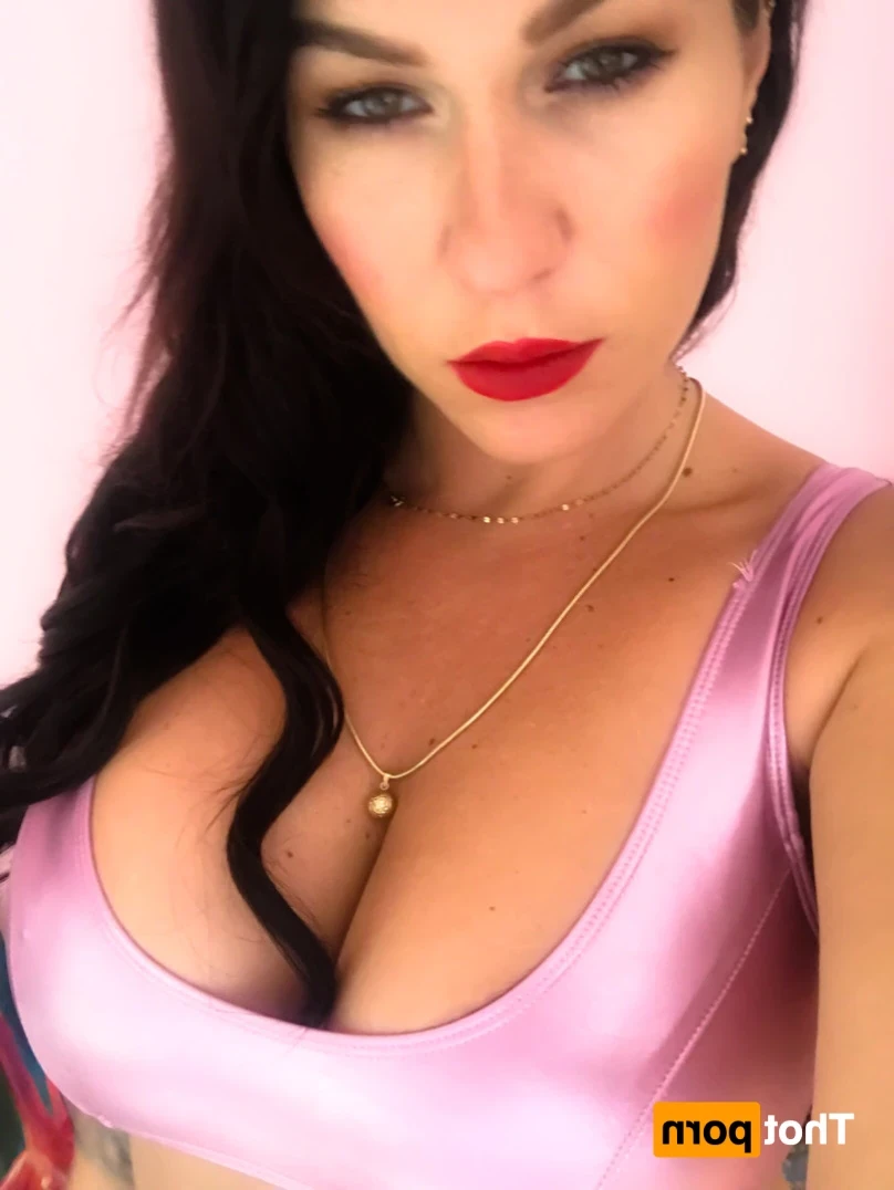 Madam Violet [ surrendersubmit ] Onlyfans leaked photo 14498874 on Hotleaks.tv