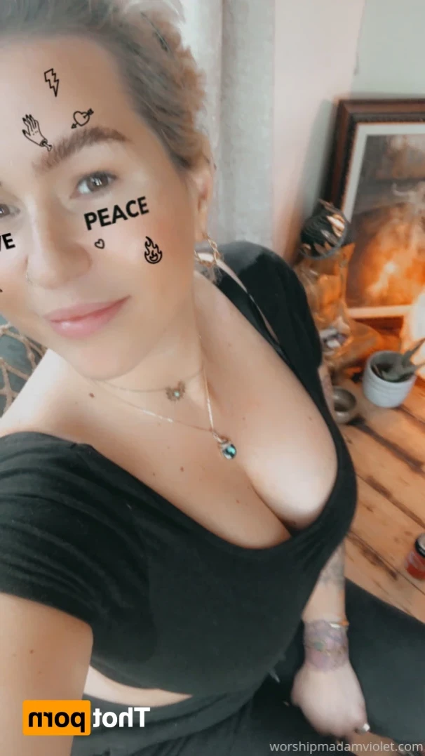Madam Violet [ surrendersubmit ] Onlyfans leaked photo 14507186 on Hotleaks.tv