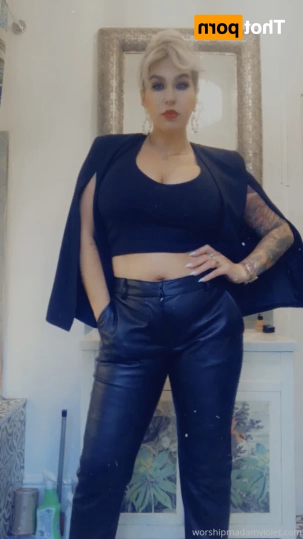 Madam Violet [ surrendersubmit ] Onlyfans leaked photo 14527319 on Hotleaks.tv