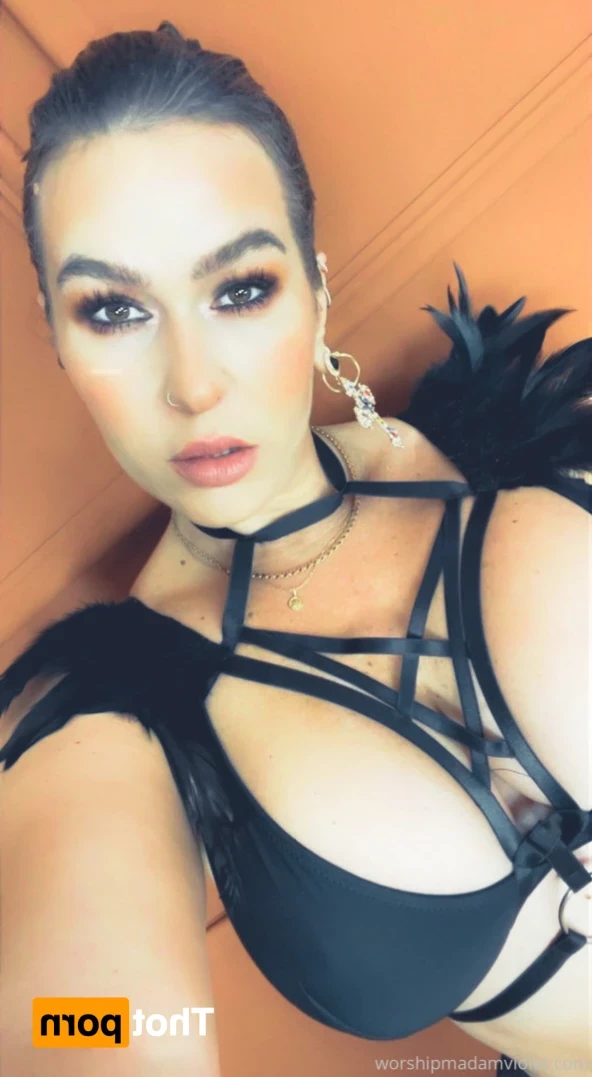 Madam Violet [ surrendersubmit ] Onlyfans leaked photo 14544569 on Hotleaks.tv