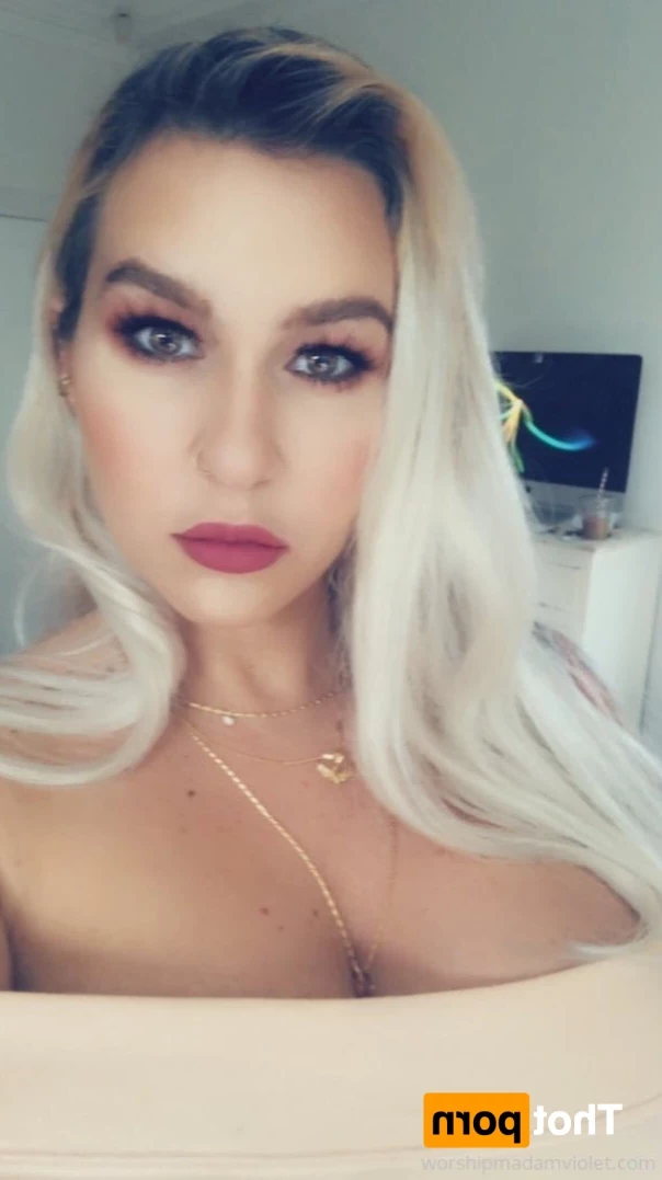 Madam Violet [ surrendersubmit ] Onlyfans leaked photo 14550447 on Hotleaks.tv