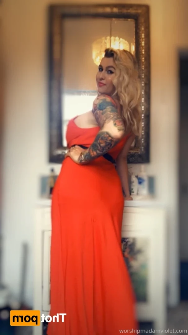 Madam Violet [ surrendersubmit ] Onlyfans leaked photo 14580659 on Hotleaks.tv