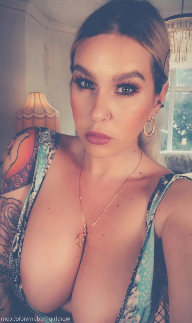 Madam Violet [ surrendersubmit ] Onlyfans leaked photo 14646917 on Hotleaks.tv
