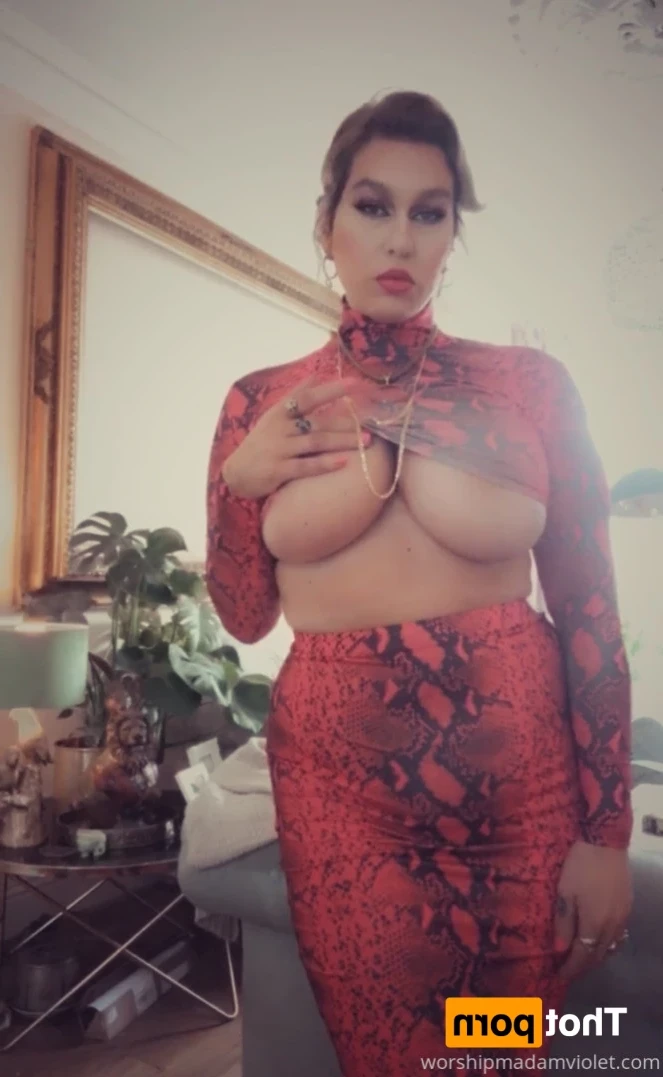 Madam Violet [ surrendersubmit ] Onlyfans leaked photo 14656922 on Hotleaks.tv