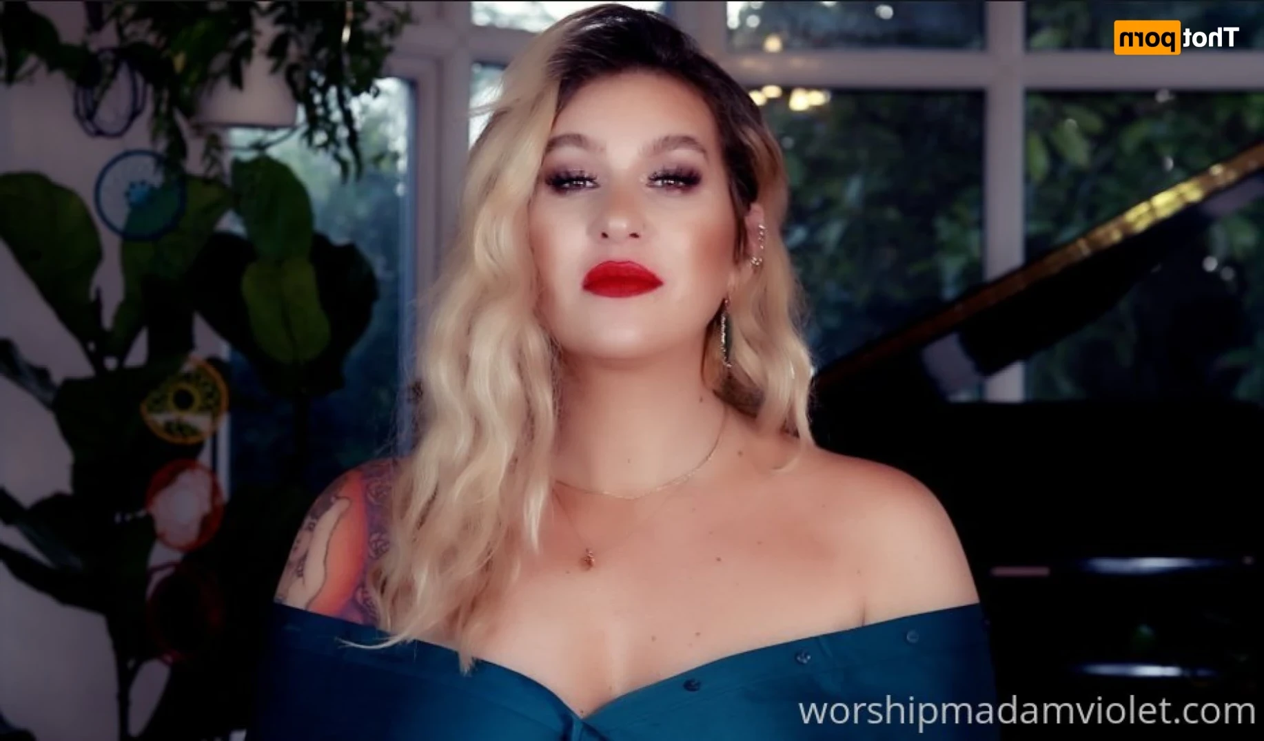 Madam Violet [ surrendersubmit ] Onlyfans leaked photo 14662709 on Hotleaks.tv