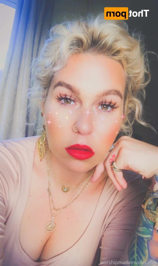 Madam Violet [ surrendersubmit ] Onlyfans leaked photo 14719724 on Hotleaks.tv