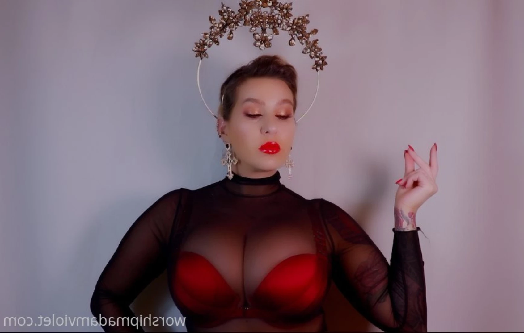 Madam Violet [ surrendersubmit ] Onlyfans leaked photo 14850083 on Hotleaks.tv