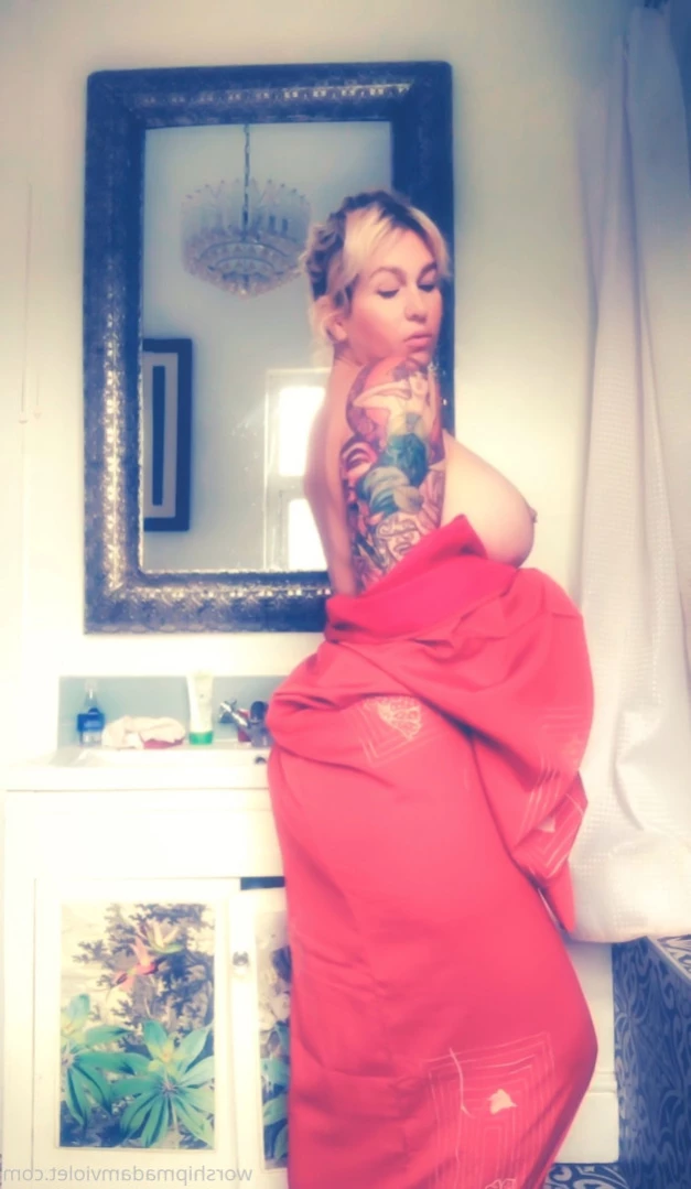 Madam Violet [ surrendersubmit ] Onlyfans leaked photo 14886534 on Hotleaks.tv