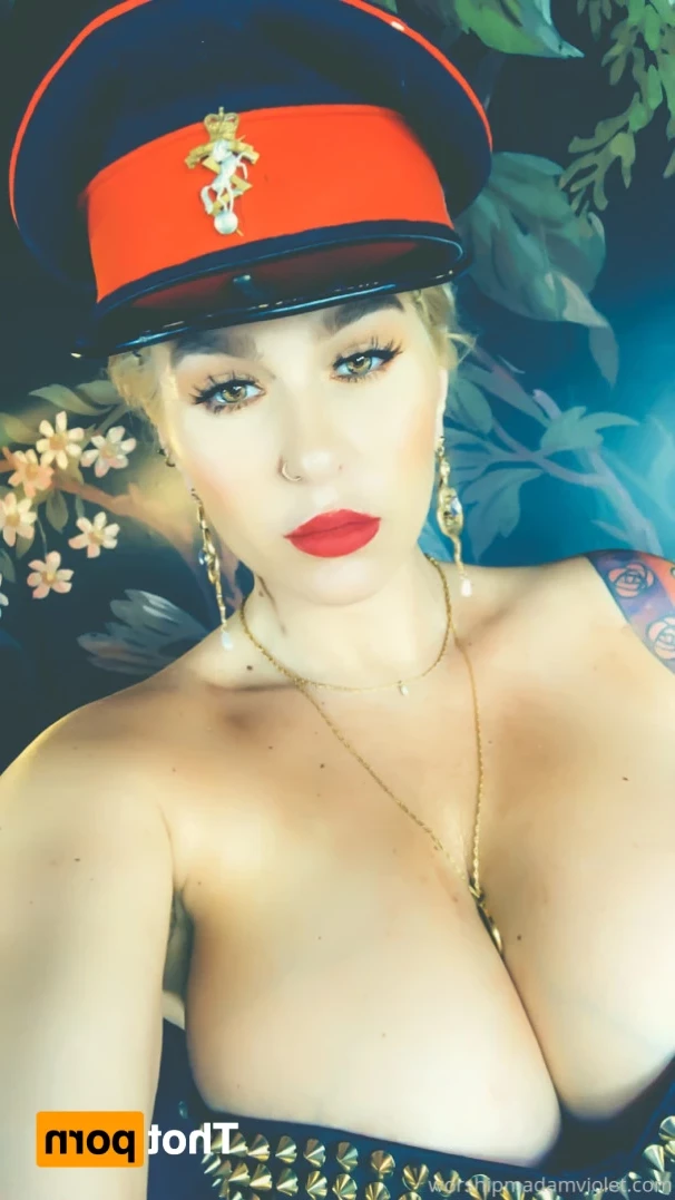 Madam Violet [ surrendersubmit ] Onlyfans leaked photo 14910738 on Hotleaks.tv