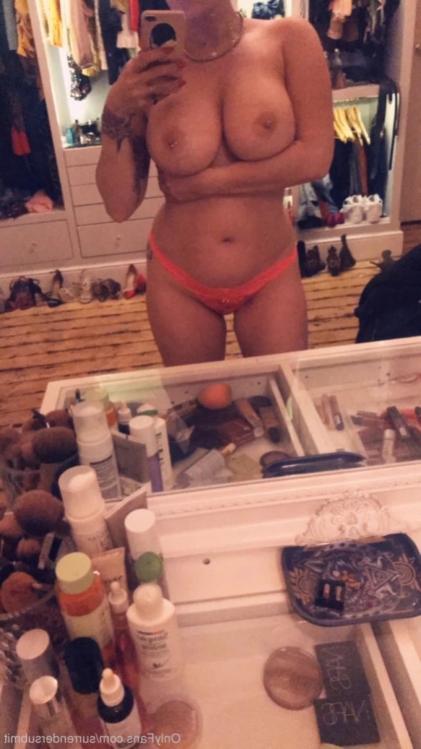 Madam Violet [ surrendersubmit ] Onlyfans leaked photo 15297293 on Hotleaks.tv