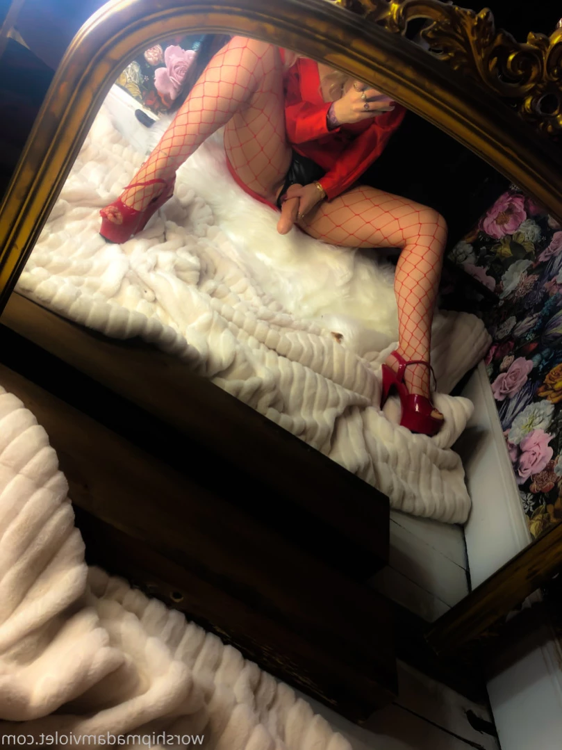 Madam Violet [ surrendersubmit ] Onlyfans leaked photo 15303648 on Hotleaks.tv