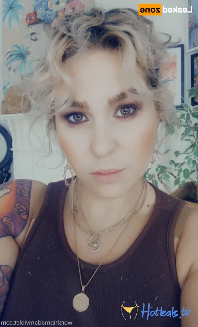 Madam Violet [ surrendersubmit ] Onlyfans leaked photo 15612095 on Hotleaks.tv