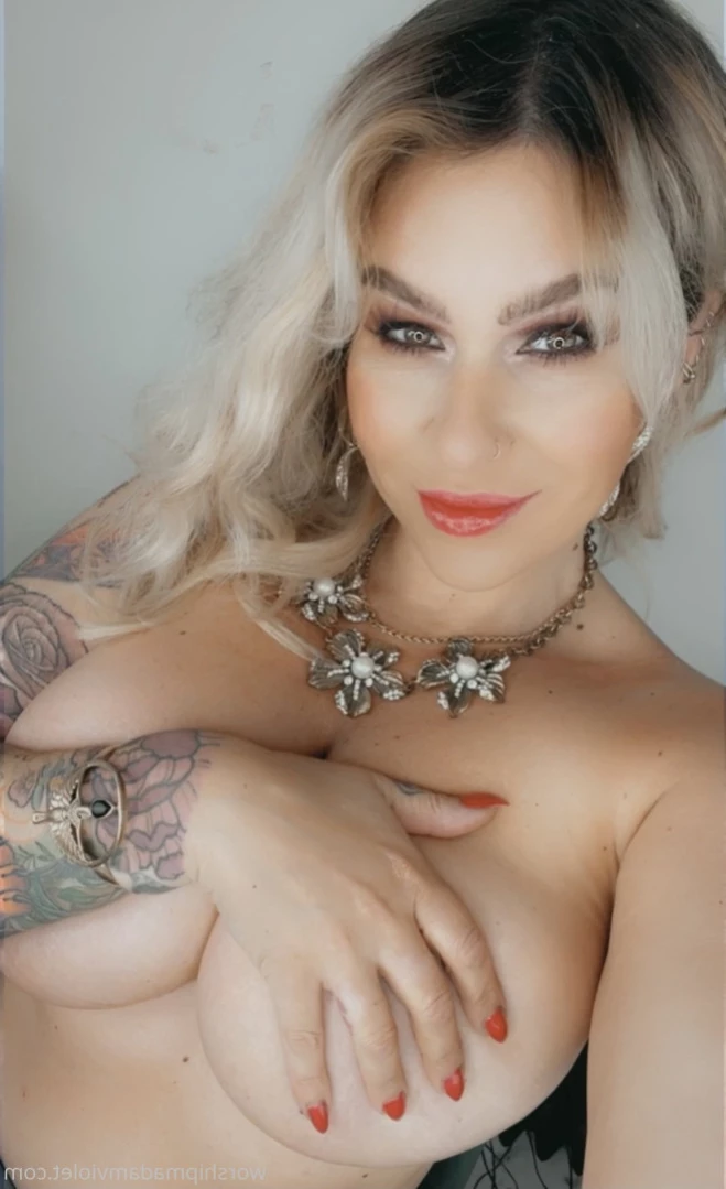 Madam Violet [ surrendersubmit ] Onlyfans leaked photo 15819256 on Hotleaks.tv