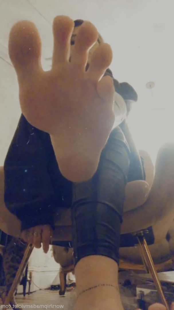 Madam Violet [ surrendersubmit ] Onlyfans leaked photo 15885027 on Hotleaks.tv