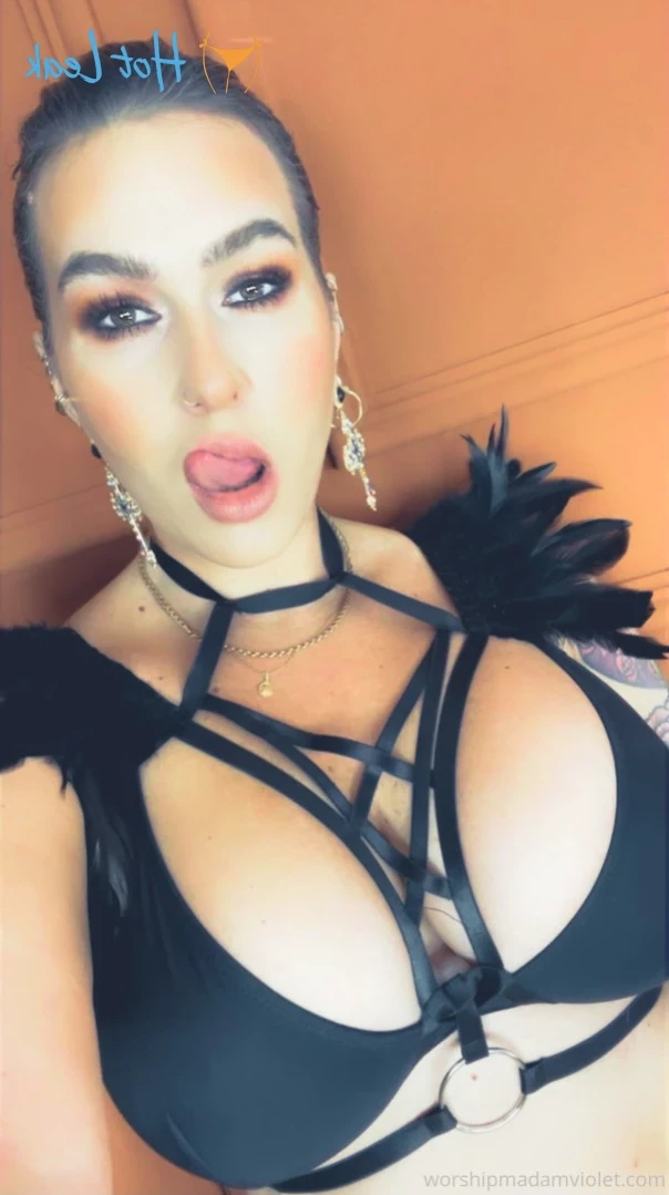 Madam Violet [ surrendersubmit ] Onlyfans leaked photo 16019736 on Hotleaks.tv