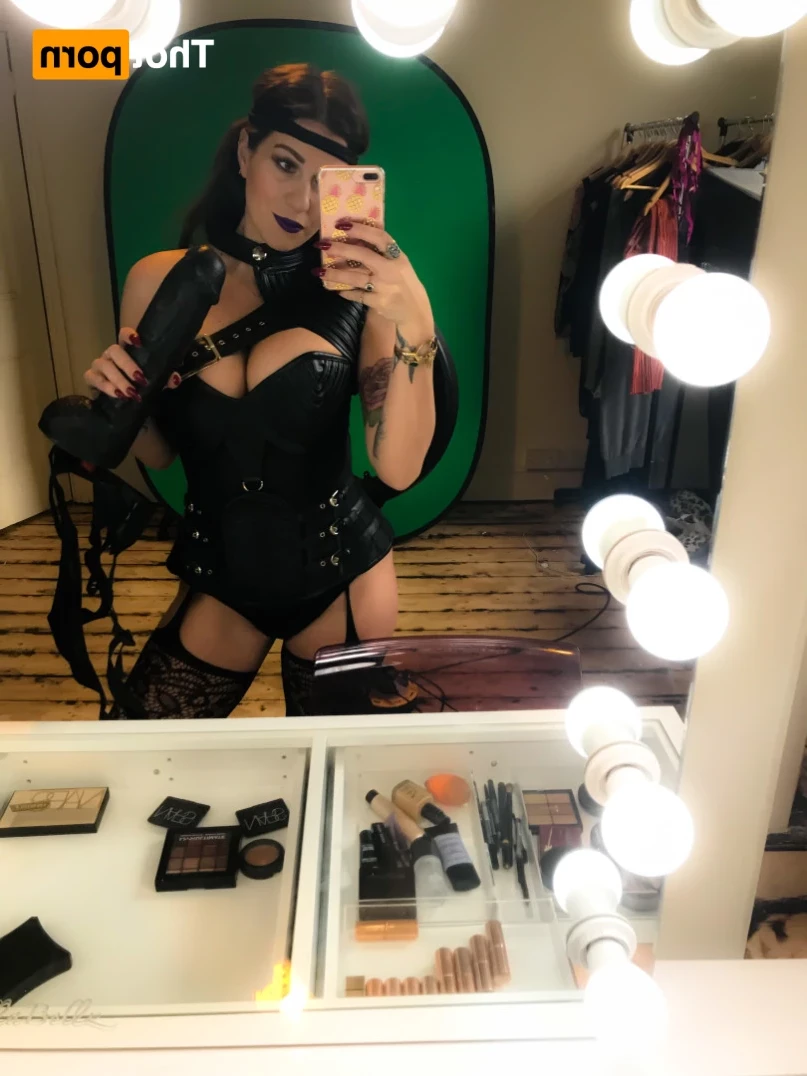 Madam Violet [ surrendersubmit ] Onlyfans leaked photo 16190188 on Hotleaks.tv