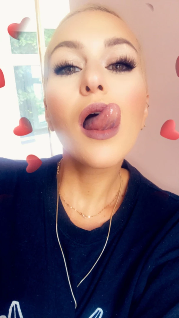 Madam Violet [ surrendersubmit ] Onlyfans leaked photo 16203308 on Hotleaks.tv