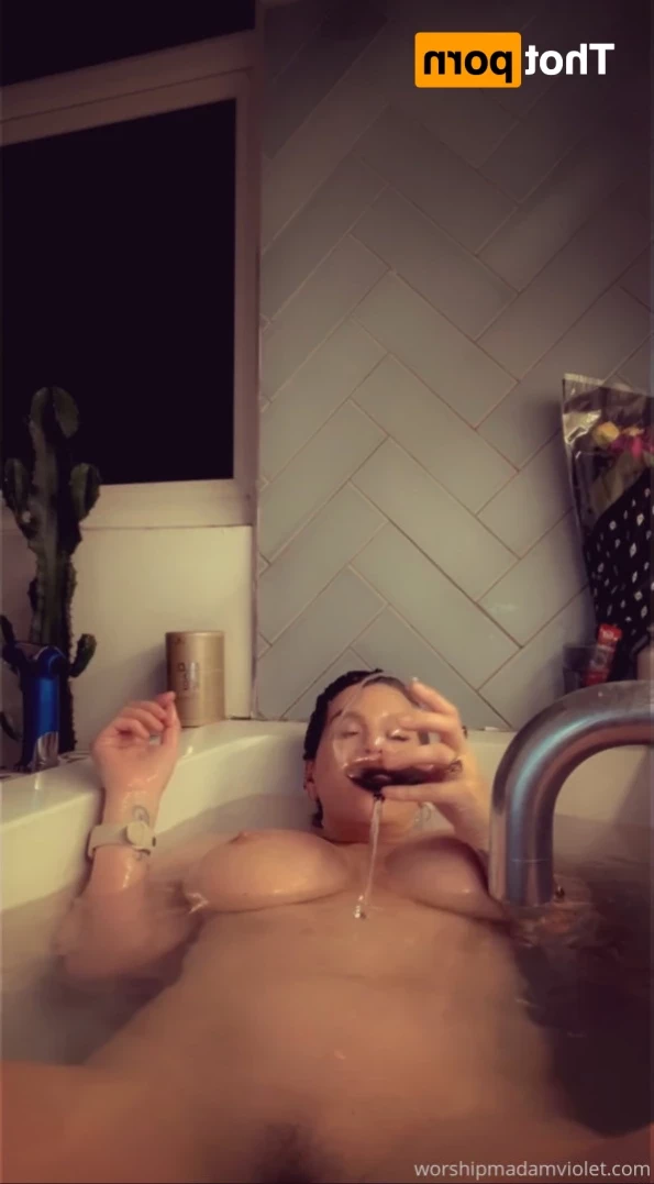 Madam Violet [ surrendersubmit ] Onlyfans leaked photo 16223479 on Hotleaks.tv