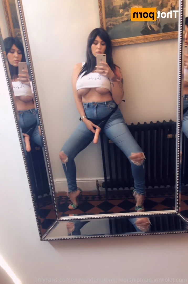Madam Violet [ surrendersubmit ] Onlyfans leaked photo 16281914 on Hotleaks.tv