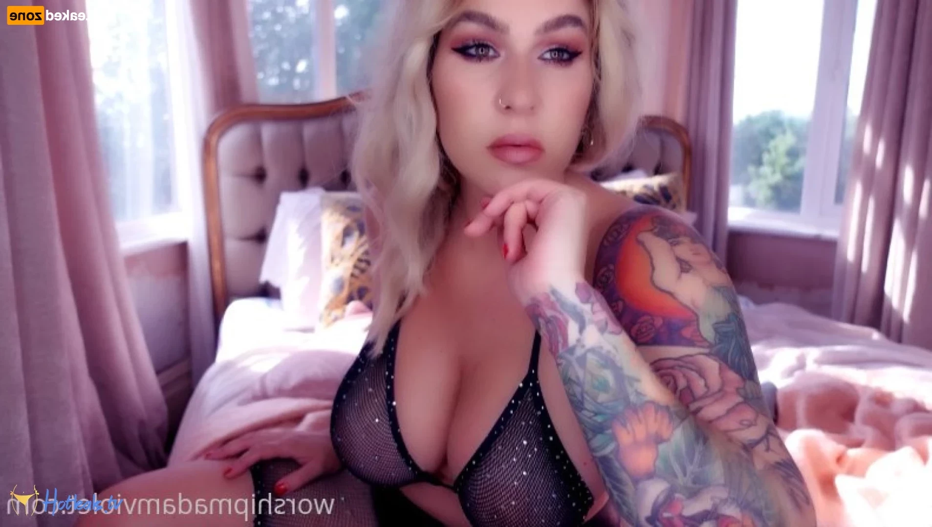 Madam Violet [ surrendersubmit ] Onlyfans leaked photo 16296005 on Hotleaks.tv