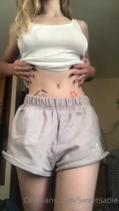 Sadie may [ sweetsadiefeet ] Onlyfans leaked video 7956085 on Hotleaks.tv