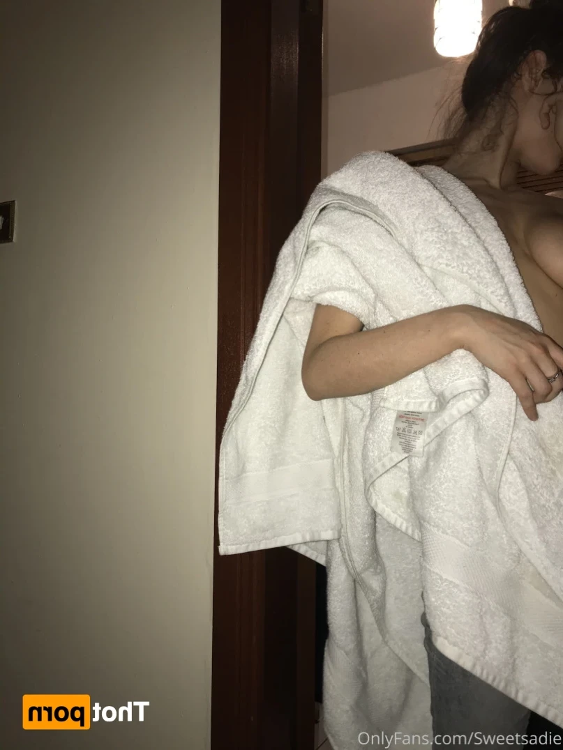 Sadie may [ sweetsadiefeet ] Onlyfans leaked photo 10910450 on Hotleaks.tv