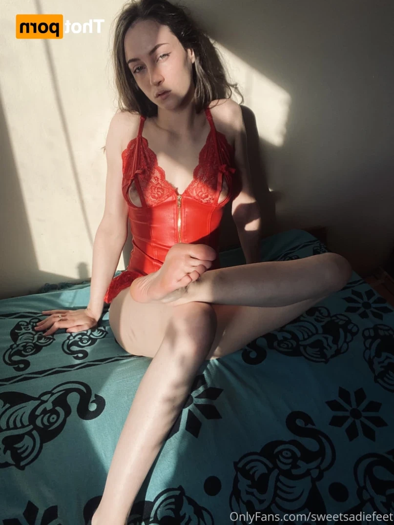 Sadie may [ sweetsadiefeet ] Onlyfans leaked photo 11376163 on Hotleaks.tv