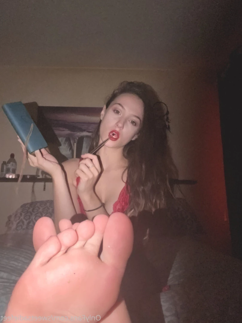 Sadie may [ sweetsadiefeet ] Onlyfans leaked photo 12119307 on Hotleaks.tv