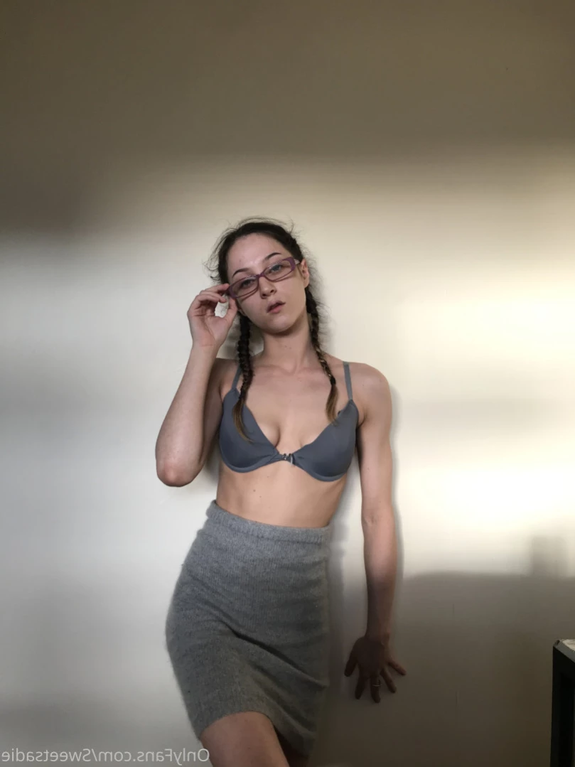 Sadie may [ sweetsadiefeet ] Onlyfans leaked photo 12928940 on Hotleaks.tv