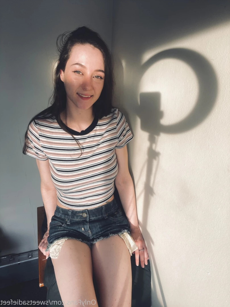 Sadie may [ sweetsadiefeet ] Onlyfans leaked photo 13400375 on Hotleaks.tv