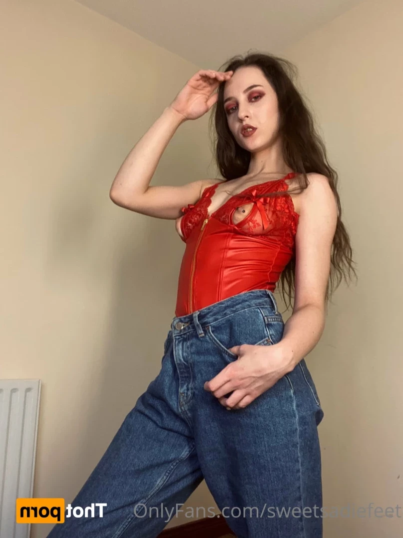 Sadie may [ sweetsadiefeet ] Onlyfans leaked photo 13963843 on Hotleaks.tv