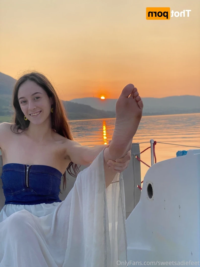 Sadie may [ sweetsadiefeet ] Onlyfans leaked photo 14656857 on Hotleaks.tv