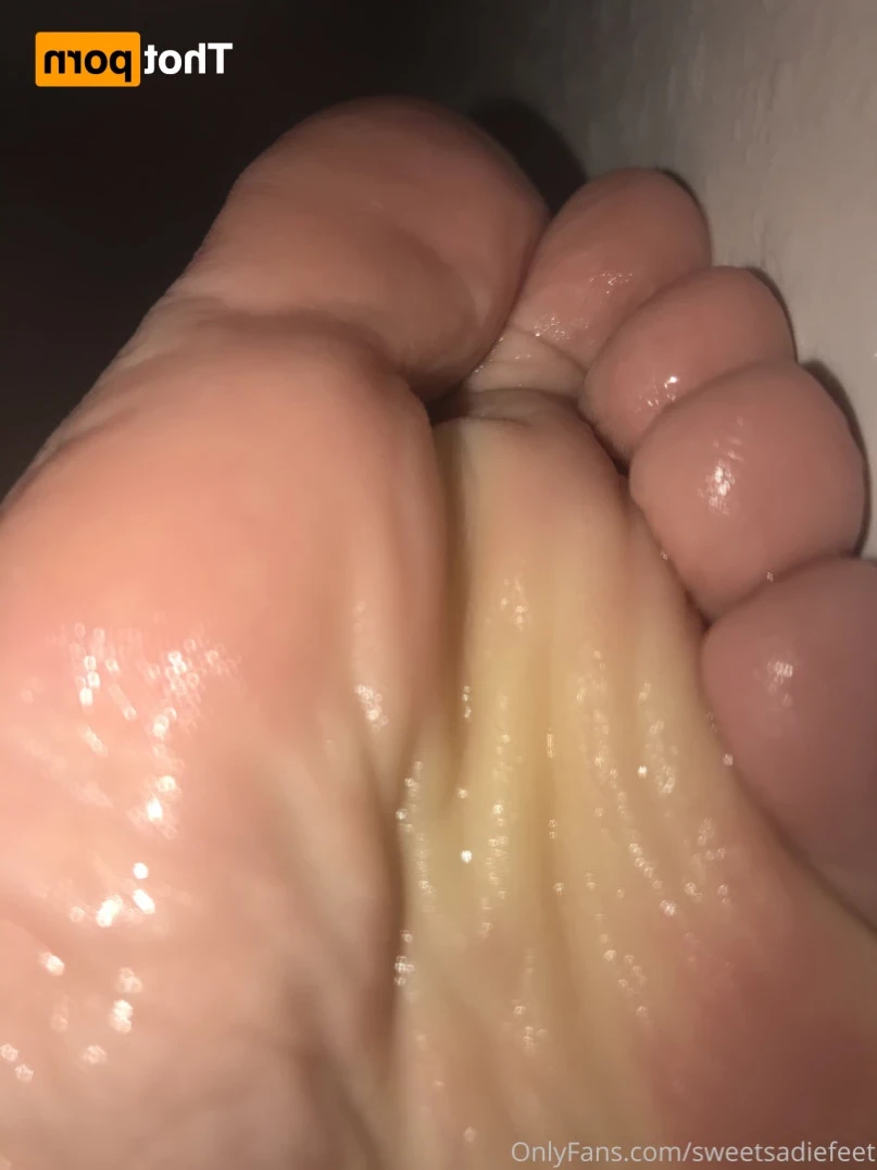 Sadie may [ sweetsadiefeet ] Onlyfans leaked photo 14680559 on Hotleaks.tv