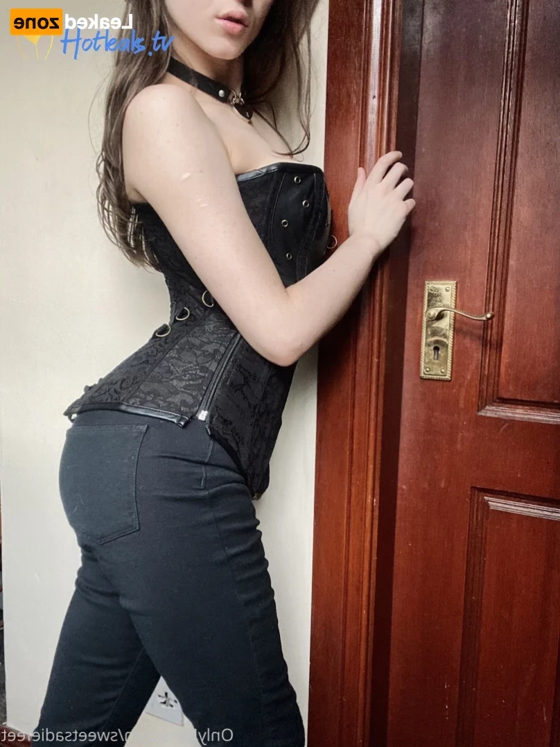 Sadie may [ sweetsadiefeet ] Onlyfans leaked photo 14696650 on Hotleaks.tv