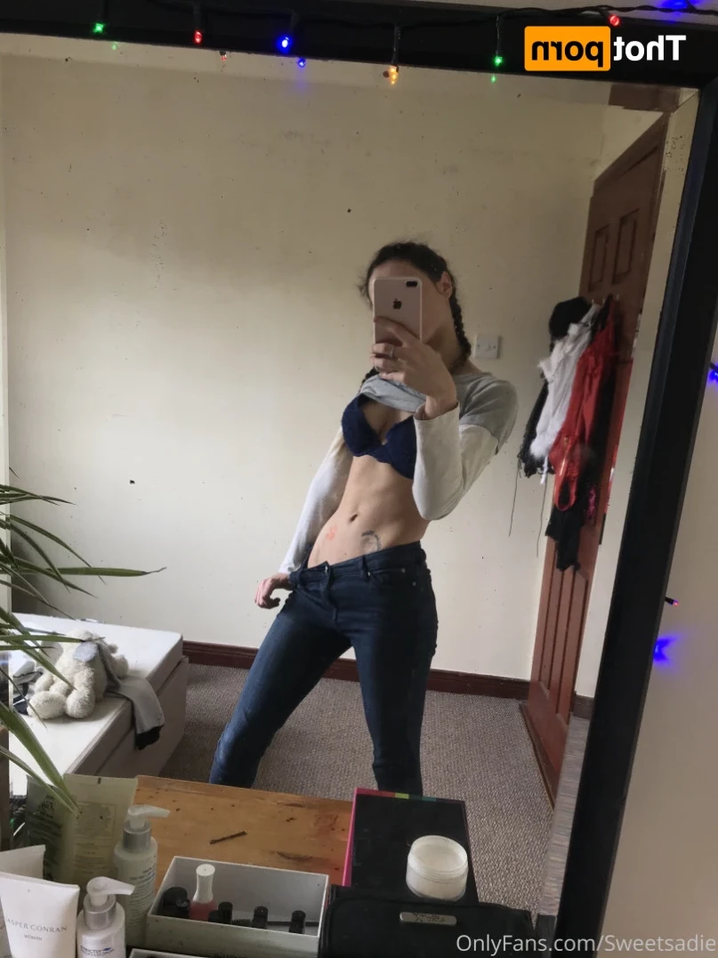 Sadie may [ sweetsadiefeet ] Onlyfans leaked photo 14855362 on Hotleaks.tv