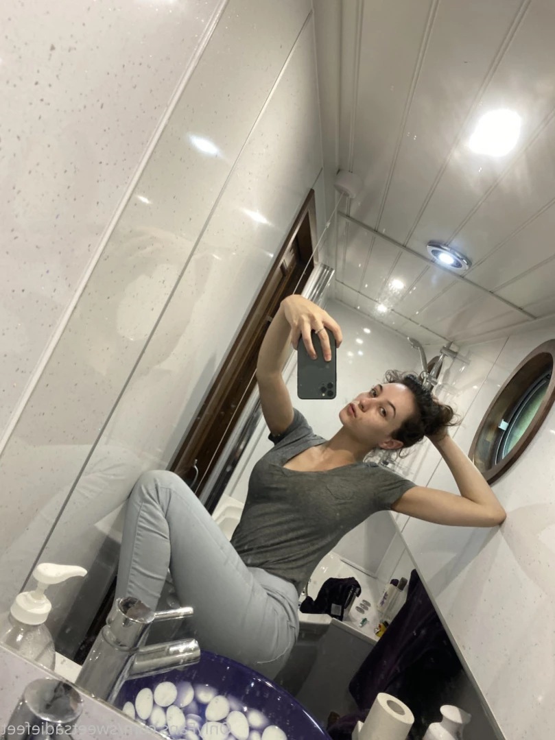 Sadie may [ sweetsadiefeet ] Onlyfans leaked photo 14860107 on Hotleaks.tv
