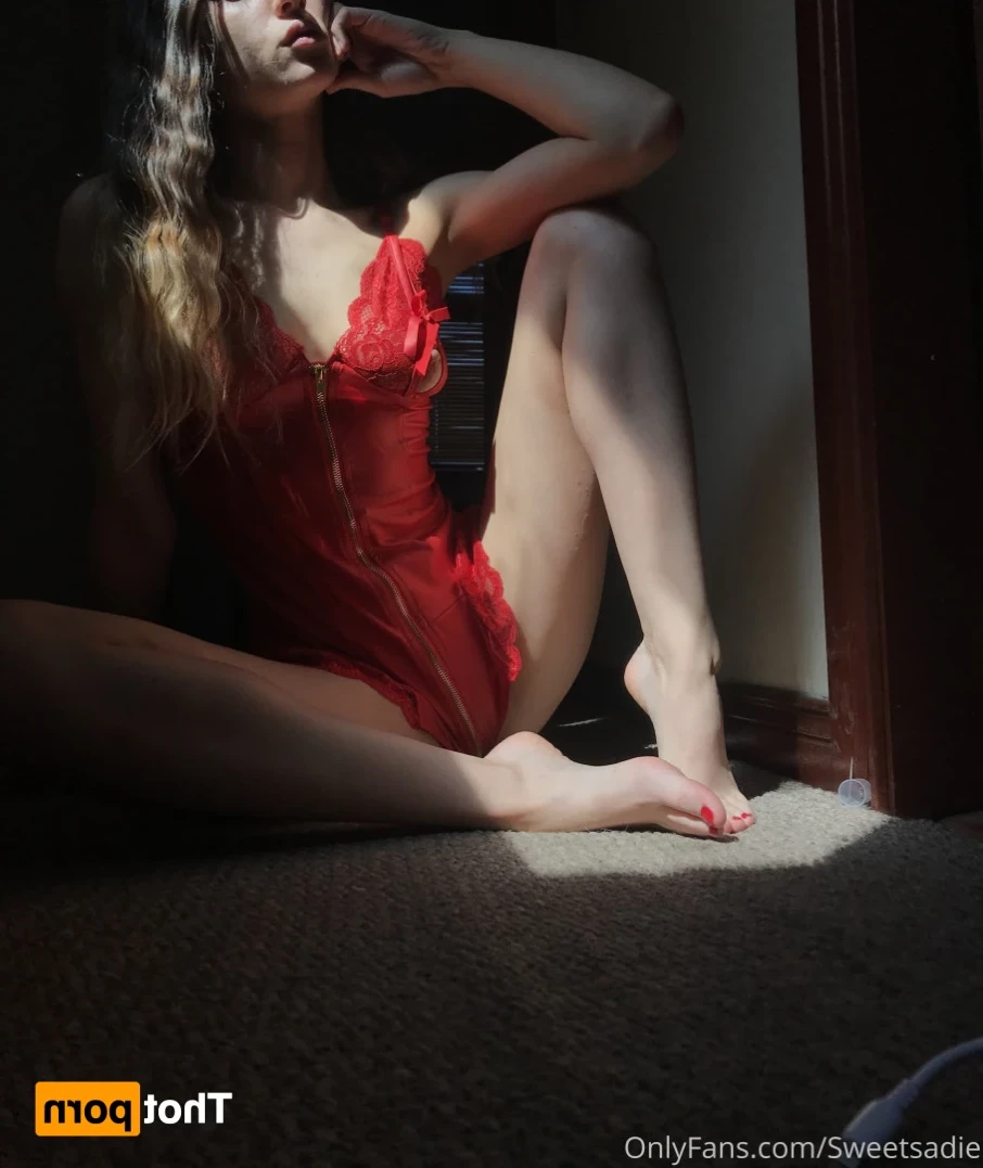 Sadie may [ sweetsadiefeet ] Onlyfans leaked photo 14928837 on Hotleaks.tv