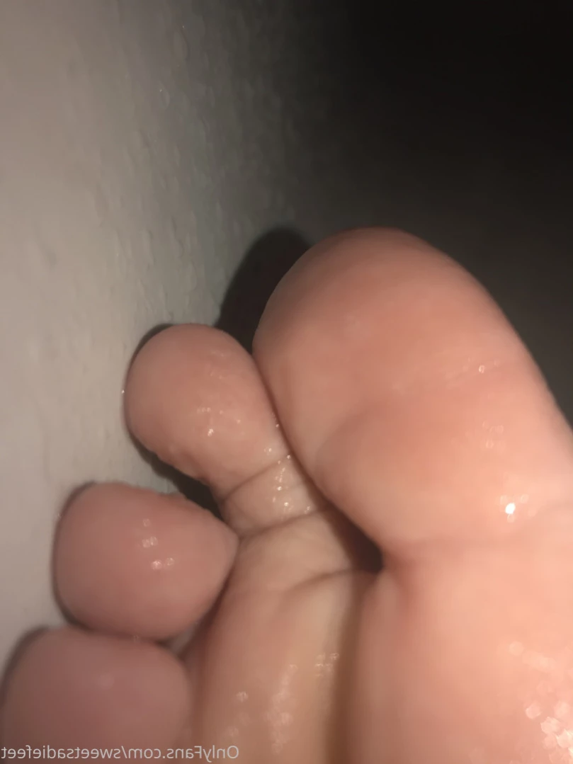Sadie may [ sweetsadiefeet ] Onlyfans leaked photo 14990045 on Hotleaks.tv