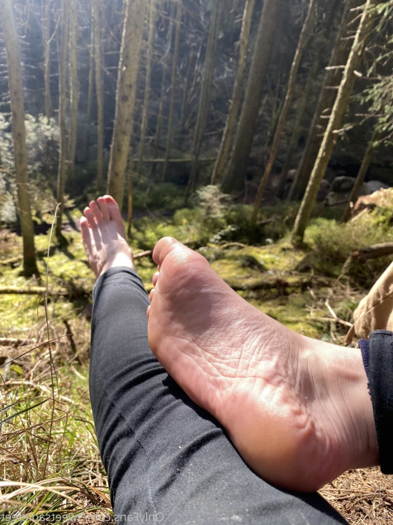 Sadie may [ sweetsadiefeet ] Onlyfans leaked photo 15007806 on Hotleaks.tv