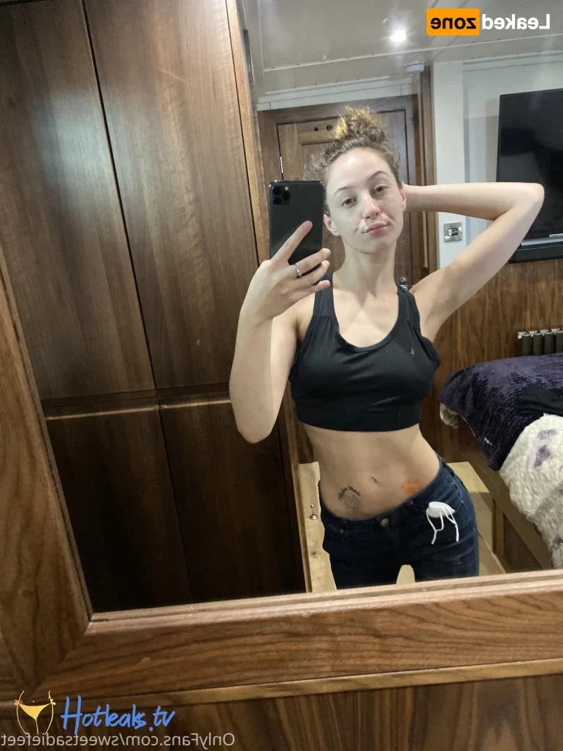 Sadie may [ sweetsadiefeet ] Onlyfans leaked photo 15640960 on Hotleaks.tv