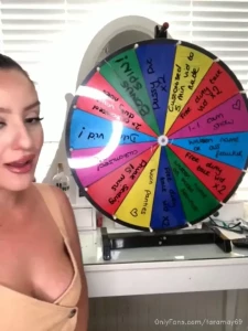 Tara may [ taramayxx ] Onlyfans leaked video 7948555 on Hotleaks.tv