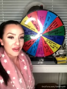 Tara may [ taramayxx ] Onlyfans leaked video 7948623 on Hotleaks.tv