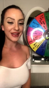 Tara may [ taramayxx ] Onlyfans leaked video 7948894 on Hotleaks.tv