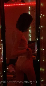 9256738