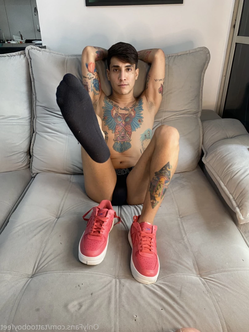 tattooboyfeet Onlyfans leaked photo 11349723 on Hotleaks.tv