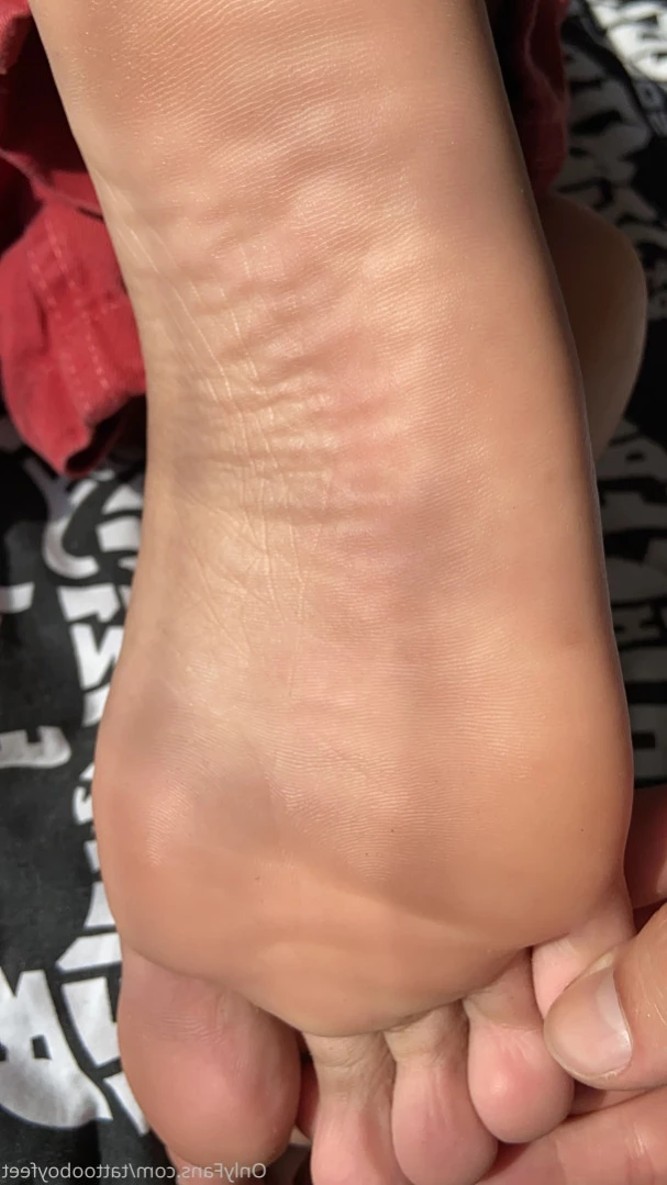 tattooboyfeet Onlyfans leaked photo 12861415 on Hotleaks.tv