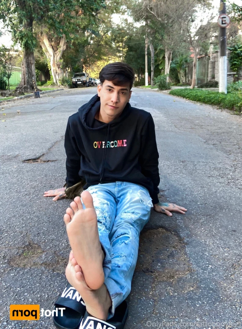 tattooboyfeet Onlyfans leaked photo 12894387 on Hotleaks.tv